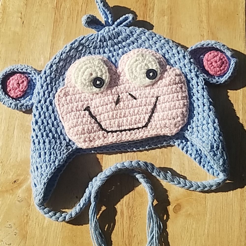 Boots crochet hat